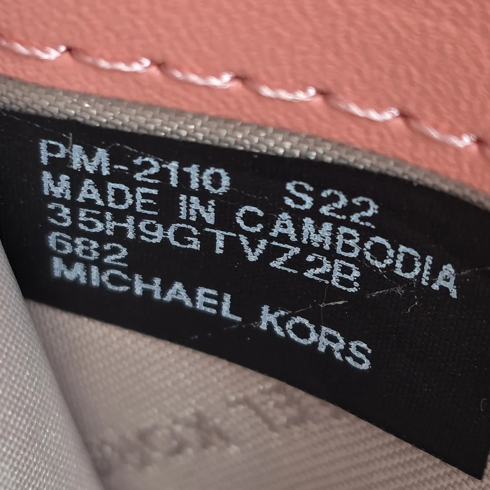 Michael Kors Jet Set Logo Medium Card Case Wallet - Picture 4 of 6